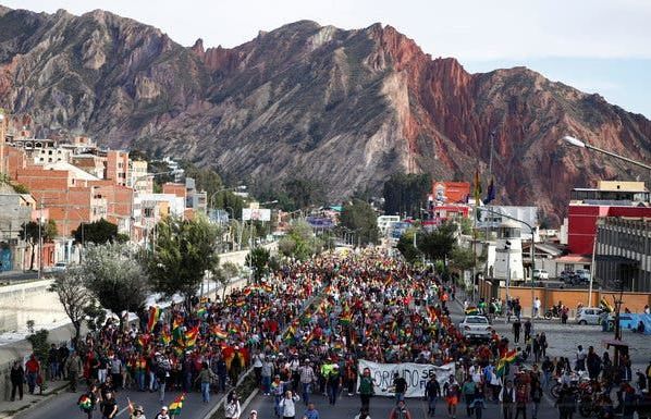 Cuba và Venezuela bảo vệ Tổng thống Bolivia trước 'cuộc đảo chính' ở nước này