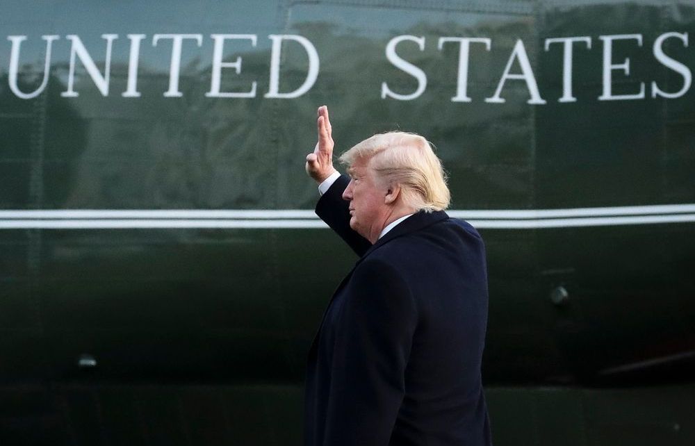 'Thích ý tưởng và nguyện vọng' của Chủ tịch Hạ viện Mỹ, ông Trump sẽ hợp tác điều trần?