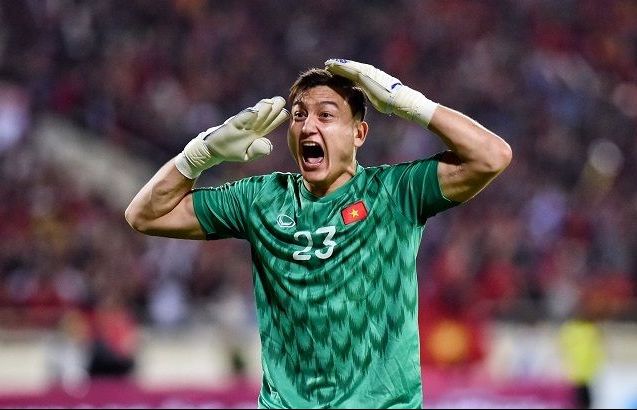 Đặng Văn Lâm - Người hùng gác đền: 'Hãy cứ mơ đi và chúng tôi sẽ cố gắng'