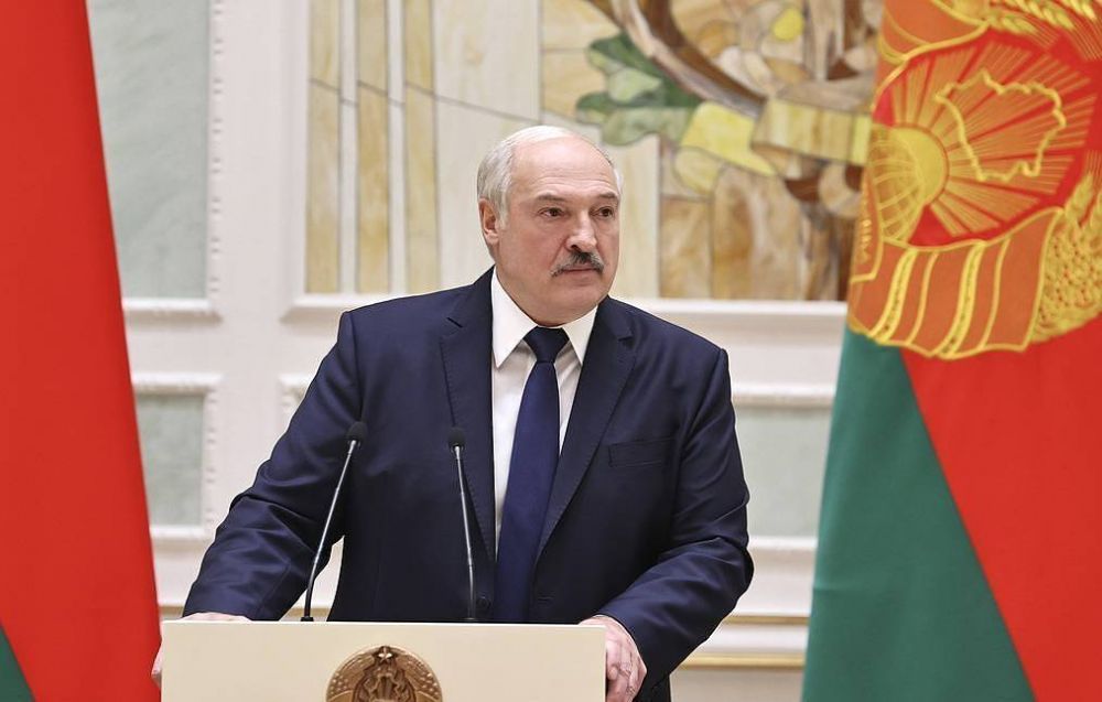 Tình hình Belarus: EU cấm Tổng thống Lukashenko nhập cảnh, Nga ủng hộ ý tưởng mới của Minsk