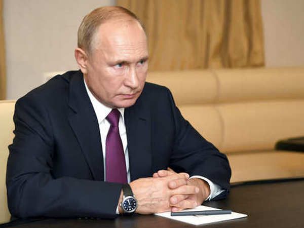 Tổng thống Putin 'lộ' thông tin 'hot', Nga đã rủ Mỹ tìm kiếm sự cân bằng mới? Tổng thống Putin 'lộ' tin 'nóng', Nga đã rủ Mỹ tìm kiếm sự cân bằng mới?