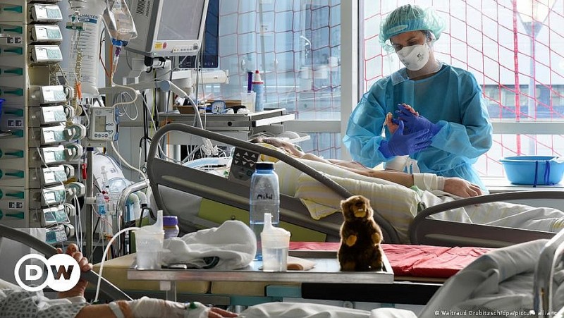 Sống chung an toàn với Covid-19: Tình hình xấu đi, 10 nước EU đang trong tình trạng 'rất đáng lo ngại' Sống chung an toàn với Covid-19: Tình hình xấu đi, 10 nước EU đang trong tình trạng 'rất đáng lo ngại'