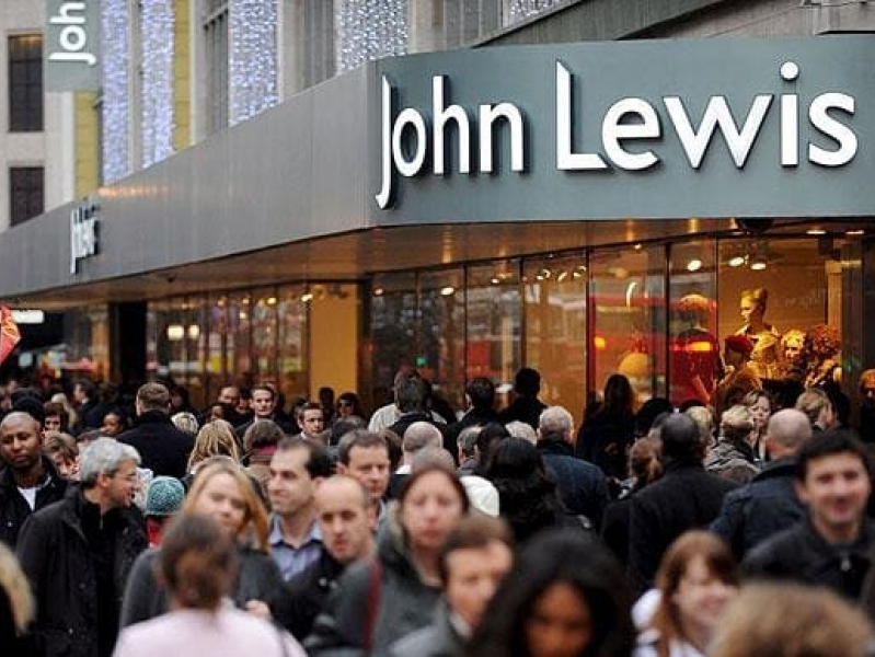 ​Xu hướng mới trong "lịch trình" mua sắm của người tiêu dùng