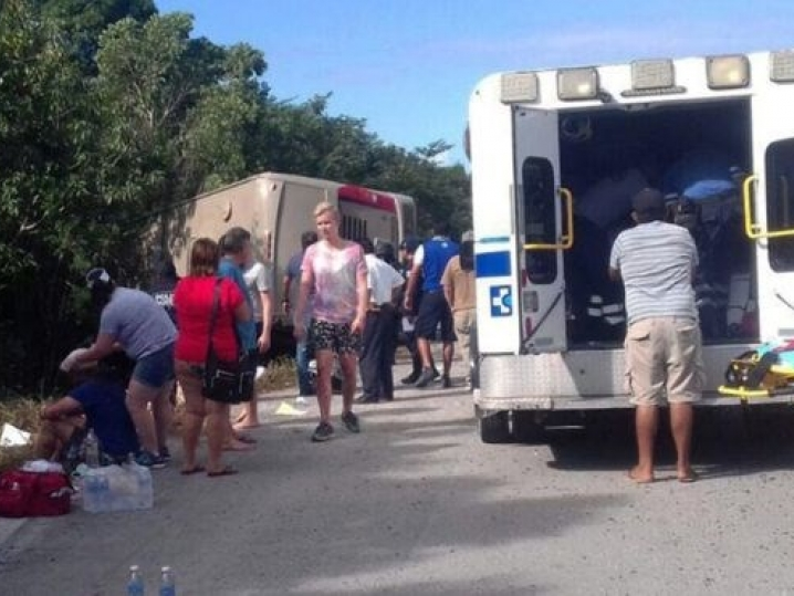 Mexico: Tai nạn xe bus thảm khốc, ít nhất 12 người thiệt mạng