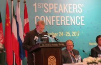 dem giang sinh tran tieng cuoi va dam nuoc mat