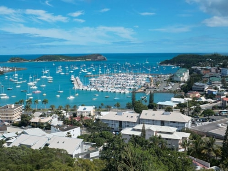 Động đất mạnh liên tục ngoài khơi New Caledonia, cảnh báo sóng thần