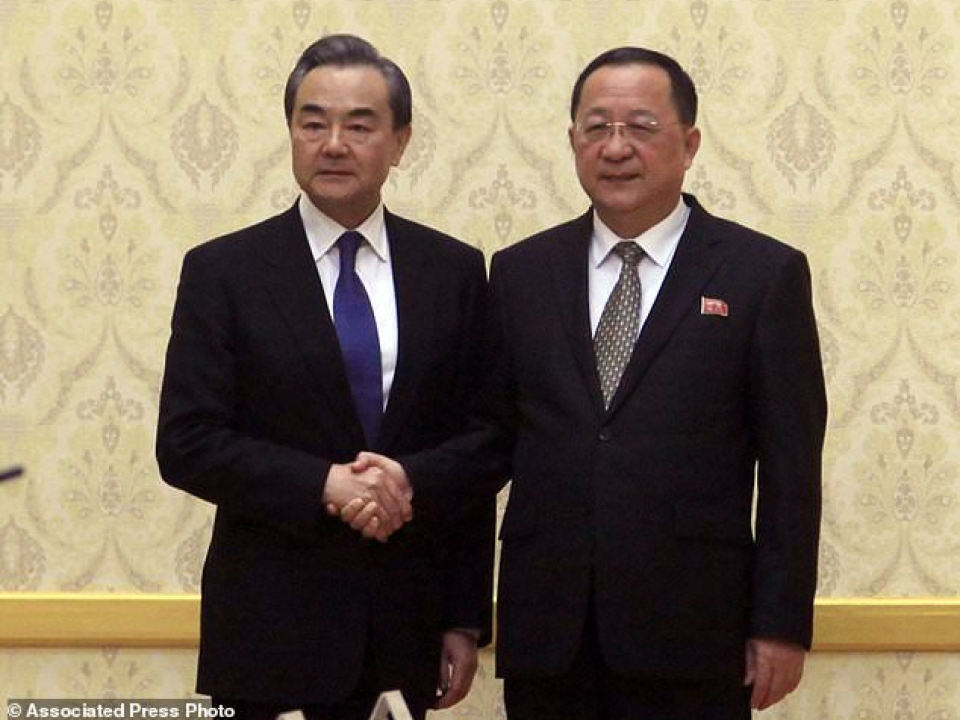 Ngoại trưởng Trung - Triều thảo luận phi hạt nhân hoá