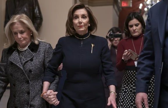 Chủ tịch Hạ viện Mỹ: Tổng thống Trump là mối đe dọa đối với an ninh quốc gia