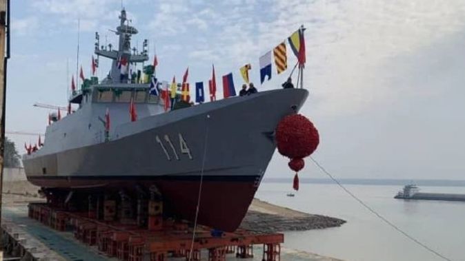 Trung Quốc hạ thủy tàu tuần tra cỡ lớn bán cho Malaysia