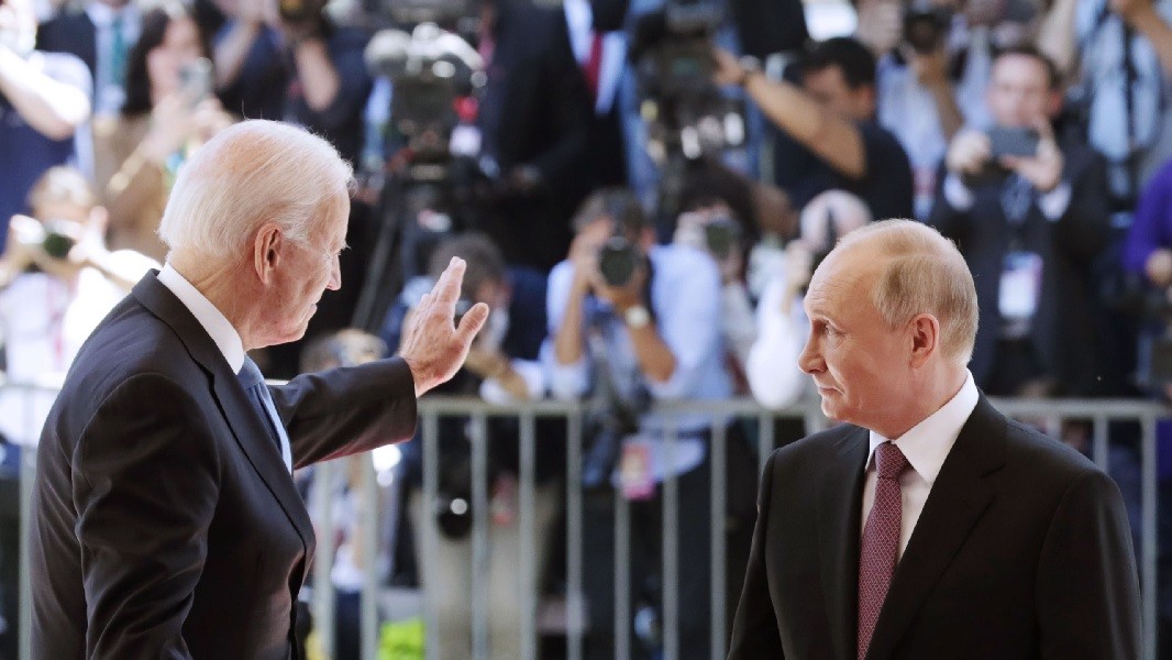 Thượng đỉnh Putin-Biden: Nga bắn tiếng sớm vào việc, Mỹ nói chưa sẵn sàng... Thượng đỉnh Putin-Biden: Nga bắn tiếng sớm vào việc, Mỹ nói chưa sẵn sàng...