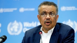 Biến thể Omicron: WHO cảnh báo 'tự mãn sẽ phải trả giá bằng mạng sống'; Anh phát hiện phiên bản 'tàng hình', kích hoạt kế hoạch B