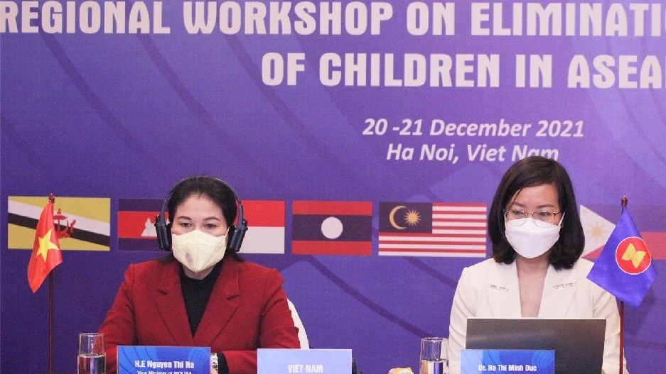 Thúc đẩy xóa bỏ bắt nạt trẻ em trong môi trường mạng và tại trường học