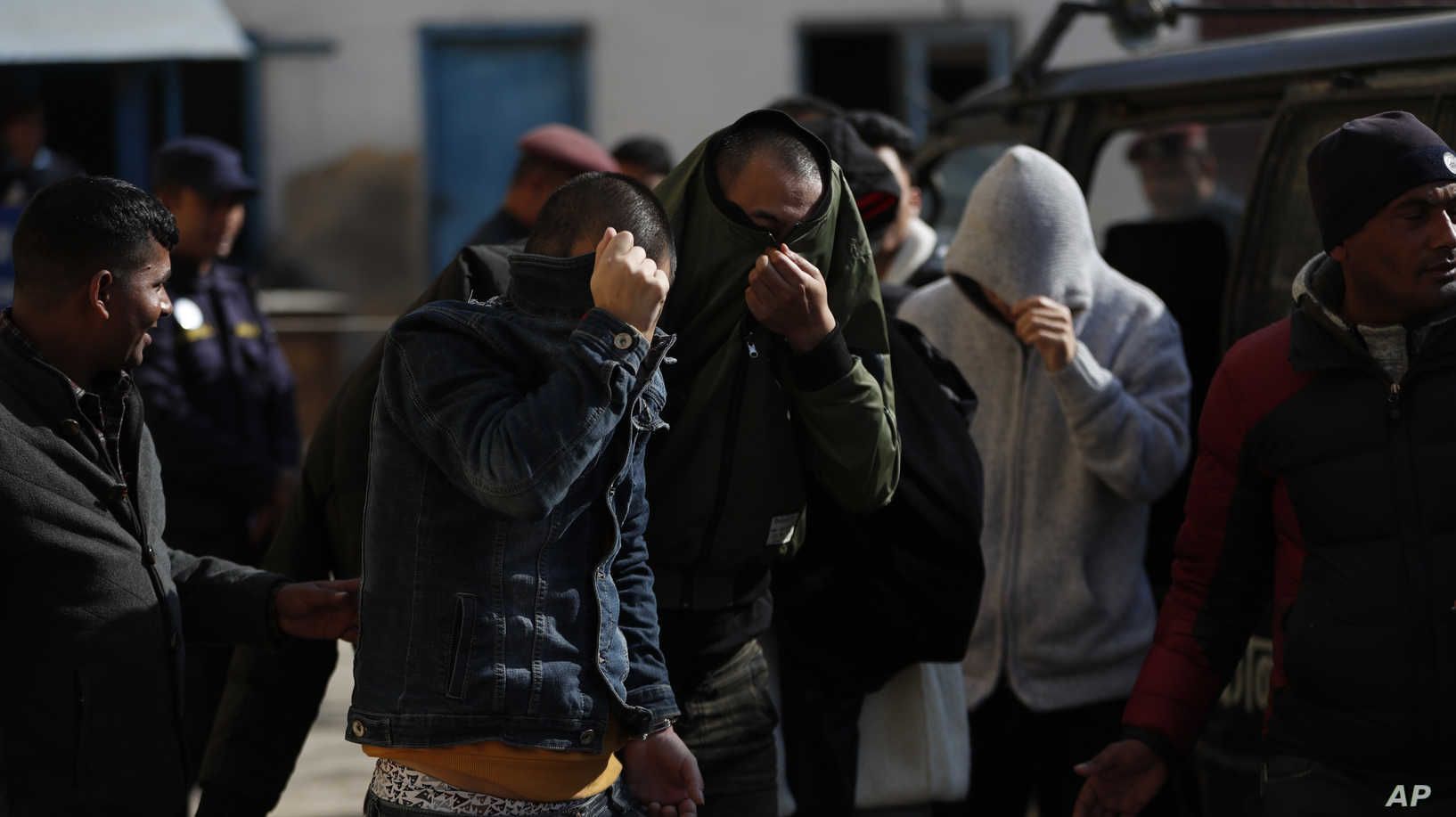 Nepal ‘mạnh tay’ trục xuất 122 tội phạm tài chính Trung Quốc sử dụng công nghệ cao