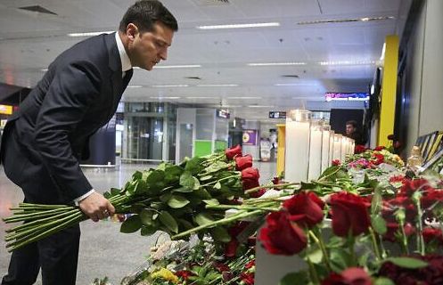 Vụ máy bay Ukraine: Các nước phản ứng ra sao sau khi Iran nhận 'bắn nhầm'?