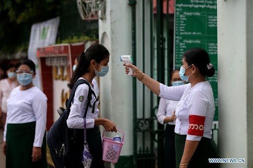 Bộ Y tế Myanmar ngày 15/1 đã ghi nhận thêm 10 ca nhiễm biến thể Omicron, qua đó đưa tổng số trường hợp nhiễm loại biến thể này tại Myanmar lên 76 người. Bộ Y tế Myanmar ngày 15/1 đã ghi nhận thêm 10 ca nhiễm biến thể Omicron, qua đó đưa tổng số trường hợp nhiễm loại biến thể này tại Myanmar lên 76 người.