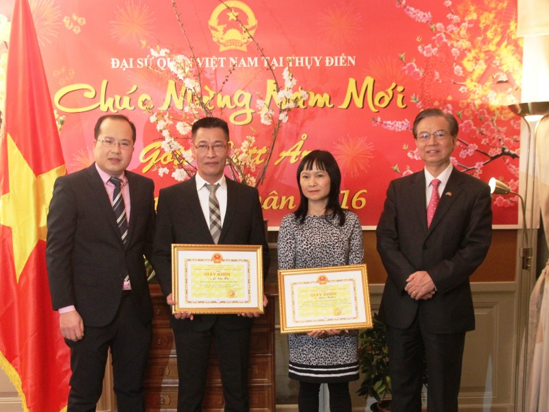 Cùng bà con đón Xuân ở Thụy Điển