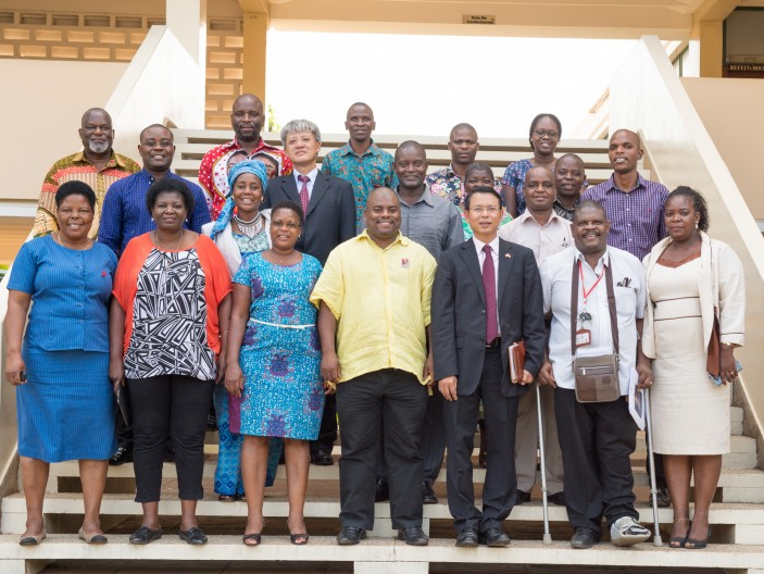 Frelimo cử cán bộ sang học tập kinh nghiệm Việt Nam