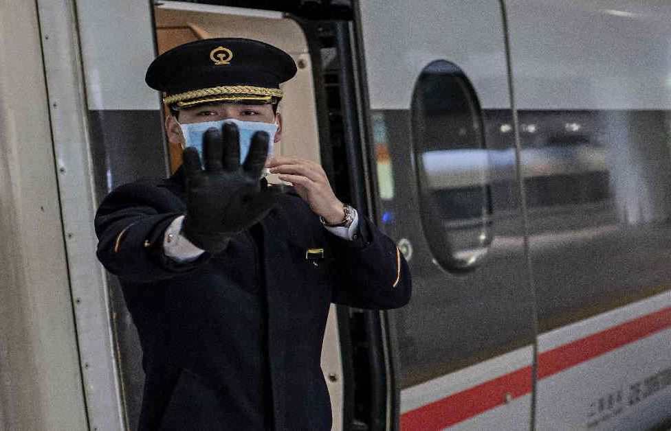 Dịch virus corona: Lãnh đạo Trung Quốc chính thức thừa nhận "thiếu sót" trong công tác ứng phó