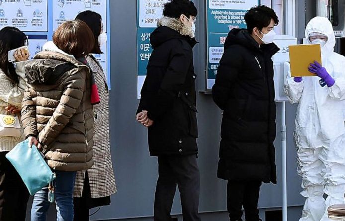 Cập nhật 20h ngày 23/2: Thêm nhiều ca tử vong ngoài Trung Quốc, WHO nhận xét dịch Covid-19 ở Italy vẫn là bí ẩn