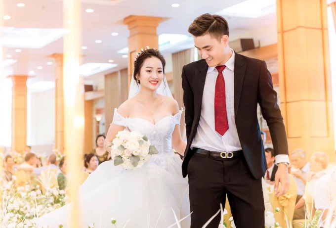 Vũ Thành An - Nguyễn Tú Anh Vũ Thành An - Nguyễn Tú Anh