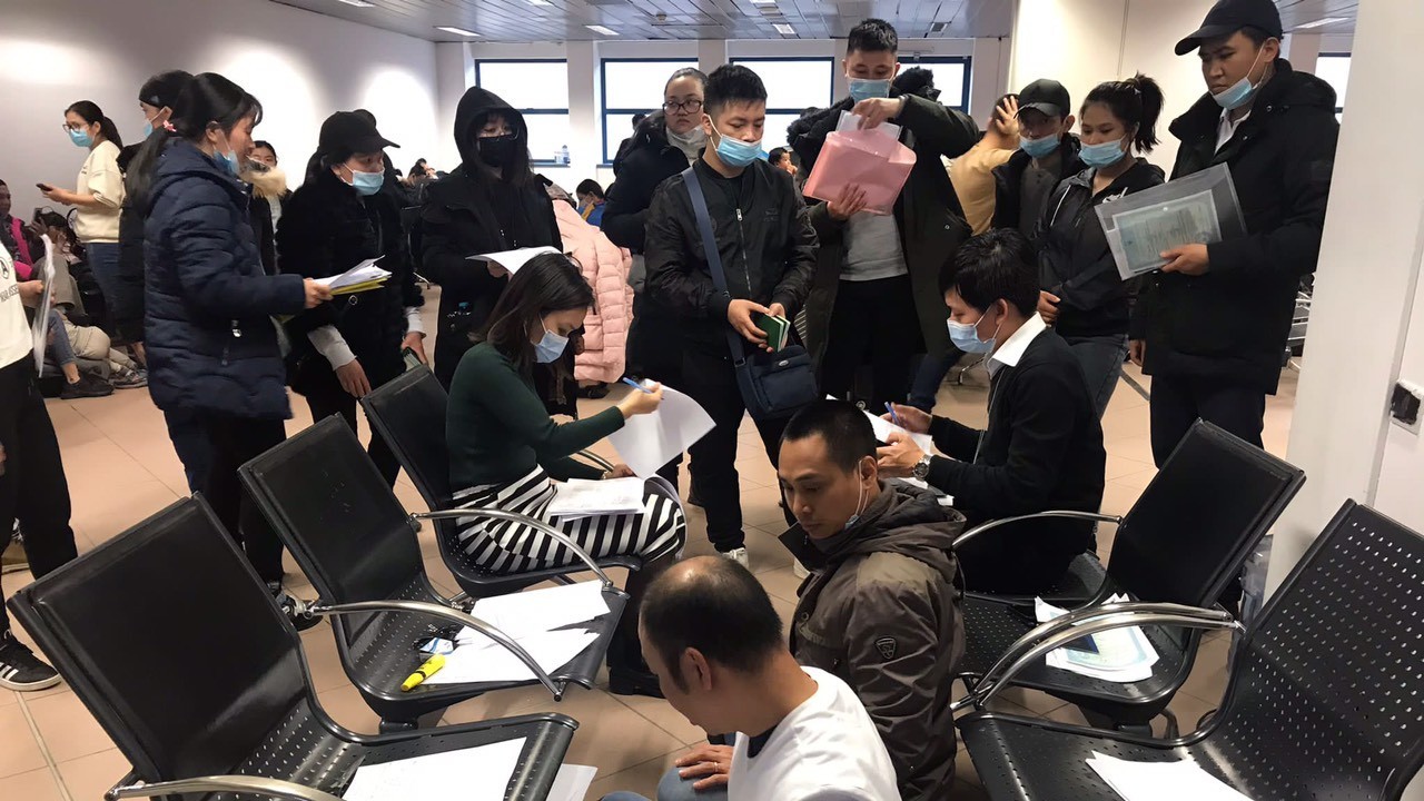 Chuyến bay nhân đạo đầu tiên sơ tán công dân ở Ukraine về nước: Góc nhìn từ người trong cuộc