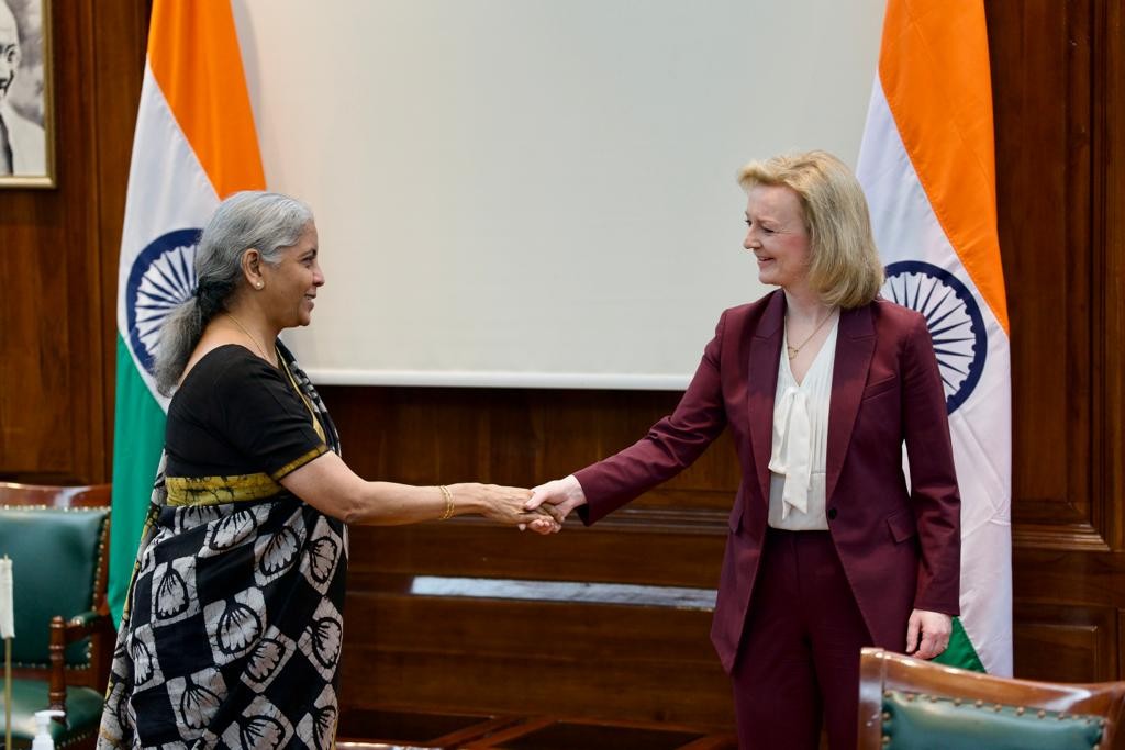 Lý do 'bão' chuyến thăm 'đổ bộ' xuống Ấn Độ