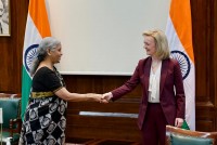 Lý do 'bão' chuyến thăm 'đổ bộ' xuống Ấn Độ