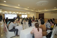 Ghi nhận vai trò của phụ nữ thu gom phế liệu trong chuỗi giá trị quản lý chất thải