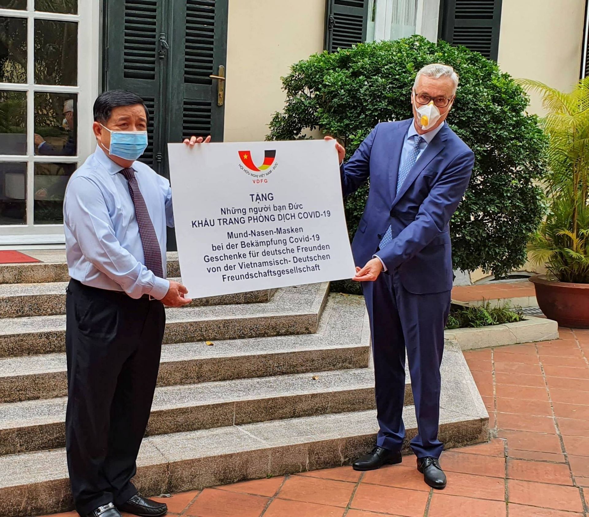 Đại sứ Đức cảm ơn nghĩa tình của Việt Nam trong mùa dịch dai su duc cam on nghia tinh cua viet nam trong mua dich