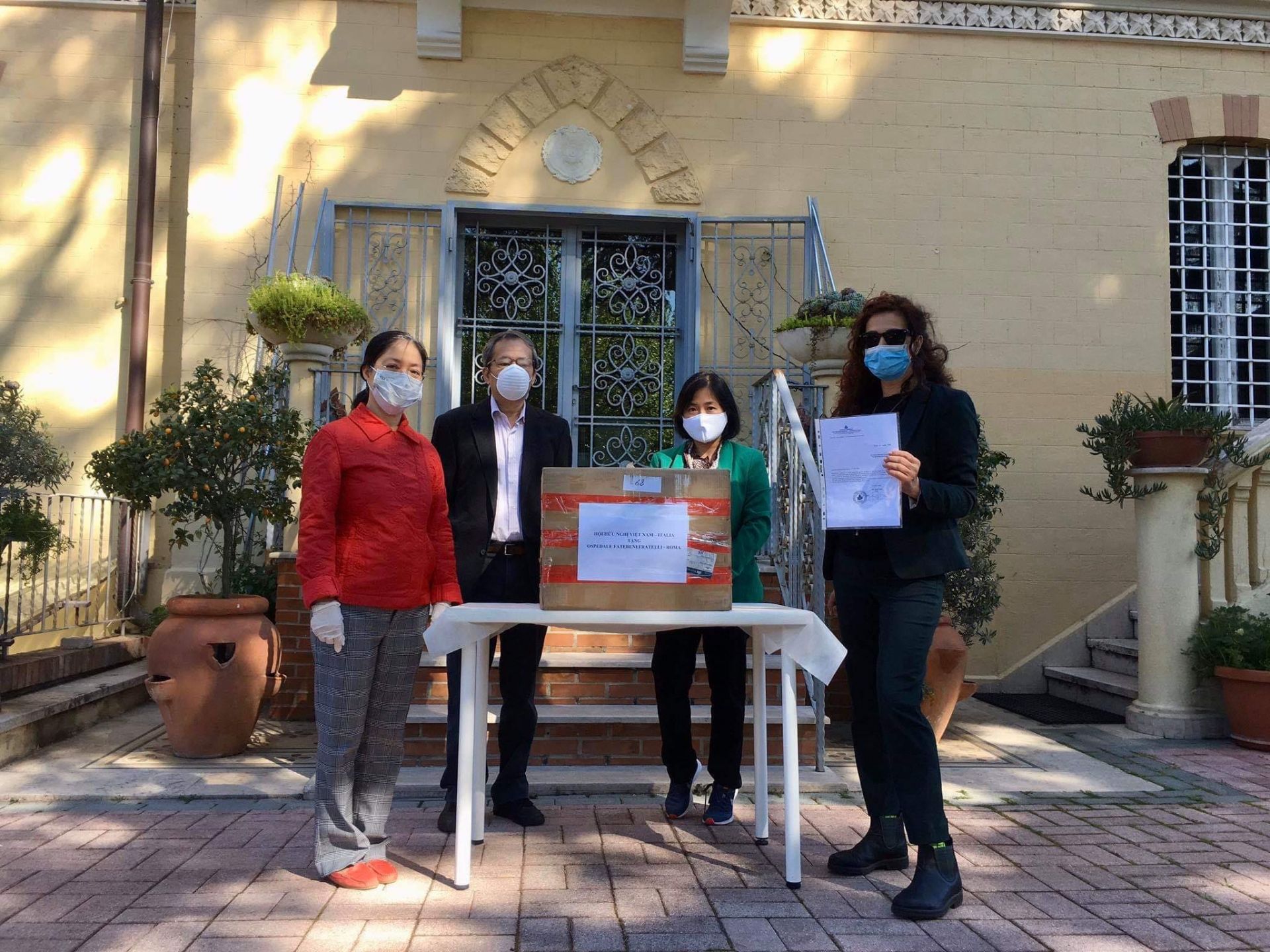 viet nam italy chung tay chong dich covid 19 tinh than san sang se chia lu c gian kho