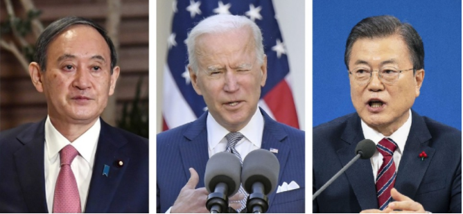 Từ trái sang phải: Thủ tướng Nhật Bản Suga Yoshihide, Tổng thống Mỹ Joe Biden và Tổng thống Hàn Quốc Moon Jae In. (Nguồn: Kyodo) Từ trái sang phải: Thủ tướng Nhật Bản Suga Yoshihide, Tổng thống Mỹ Joe Biden và Tổng thống Hàn Quốc Moon Jae In. (Nguồn: Kyodo)