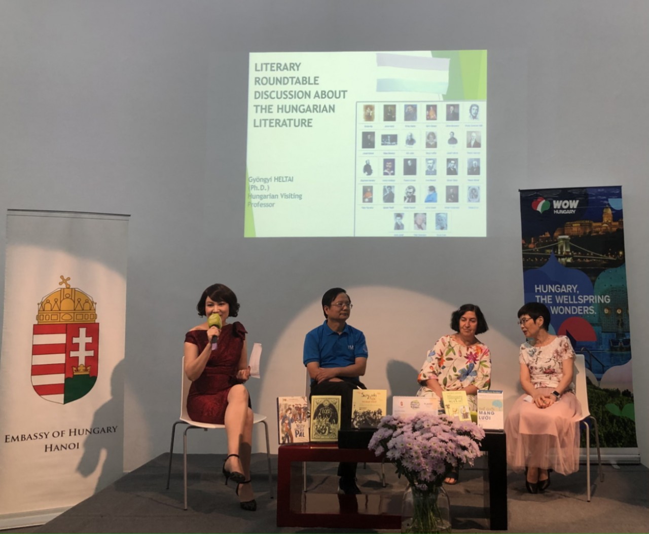 Các diễn giả tại sự kiện.