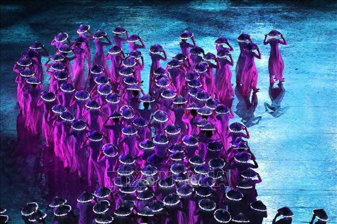 Đường đến Việt Nam.