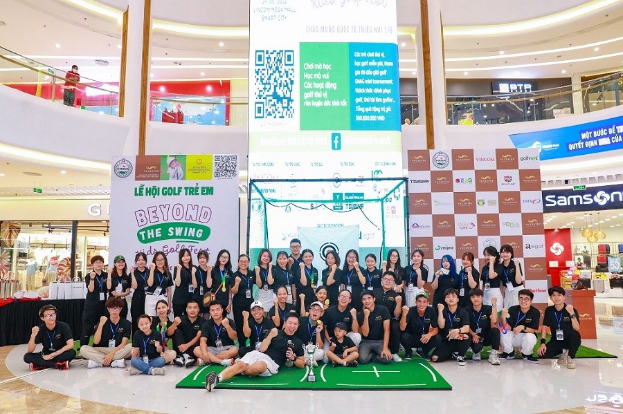 Sôi động Lễ hội Golf dành cho trẻ em chào mừng Ngày quốc tế Thiếu nhi