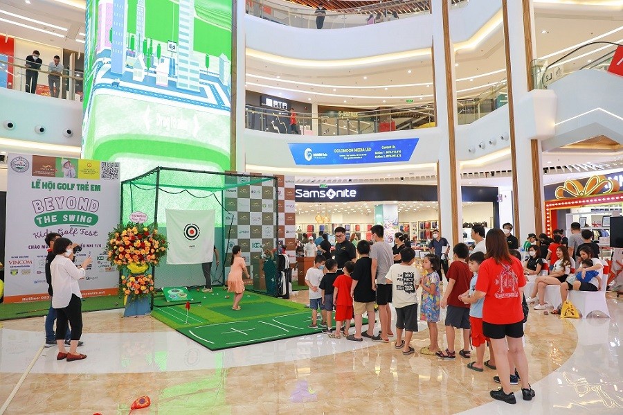 Sự kiện thu hút sự tham gia đông đảo từ các bạn nhỏ hứng thú với môn thể thao này.