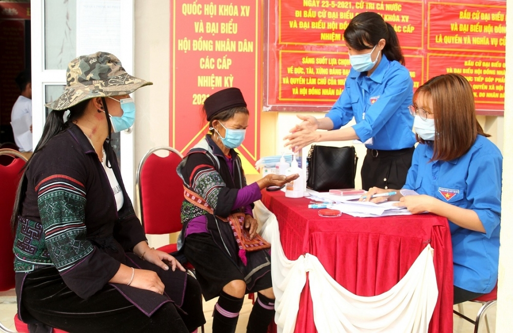 Bầu cử đại biểu Quốc hội khóa XV thể hiện một tinh thần mới, khí thế mới, chất lượng cao, đáp ứng thời kỳ phát triển mới của đất nước Bầu cử đại biểu Quốc hội khóa XV thể hiện một tinh thần mới, khí thế mới, chất lượng cao, đáp ứng thời kỳ phát triển mới của đất nước