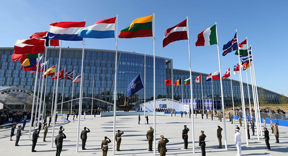 Cứng hay mềm, lợi và hại trong liên minh, liên kết về quốc phòng, an ninh