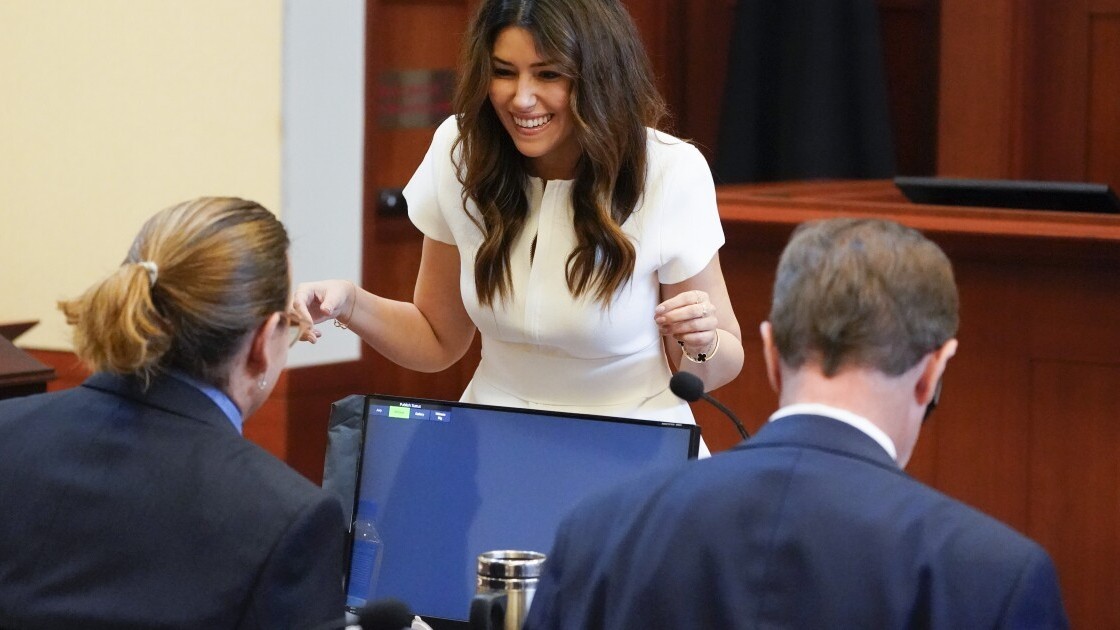 Nữ luật sư giúp Johnny Depp thắng kiện là ai?