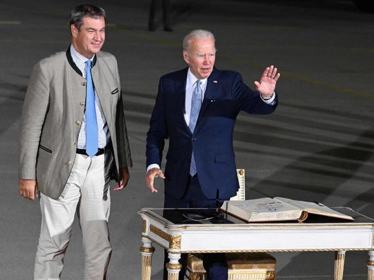 Thủ hiến bang Bayern Markus Söder và Tổng thống Mỹ Joe Biden. (Nguồn: AFP) Thủ hiến bang Bayern Markus Söder và Tổng thống Mỹ Joe Biden. (Nguồn: AFP)