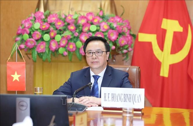 Đồng chí Trưởng ban Đối ngoại Trung ương tham dự Hội nghị bàn tròn chính đảng quốc tế trực tuyến về “Hợp tác an ninh trong giai đoạn đại dịch Covid-19” 0653 hoi nghi 4720