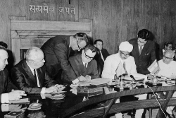 Nga-Ấn Độ: Những mảnh ghép 