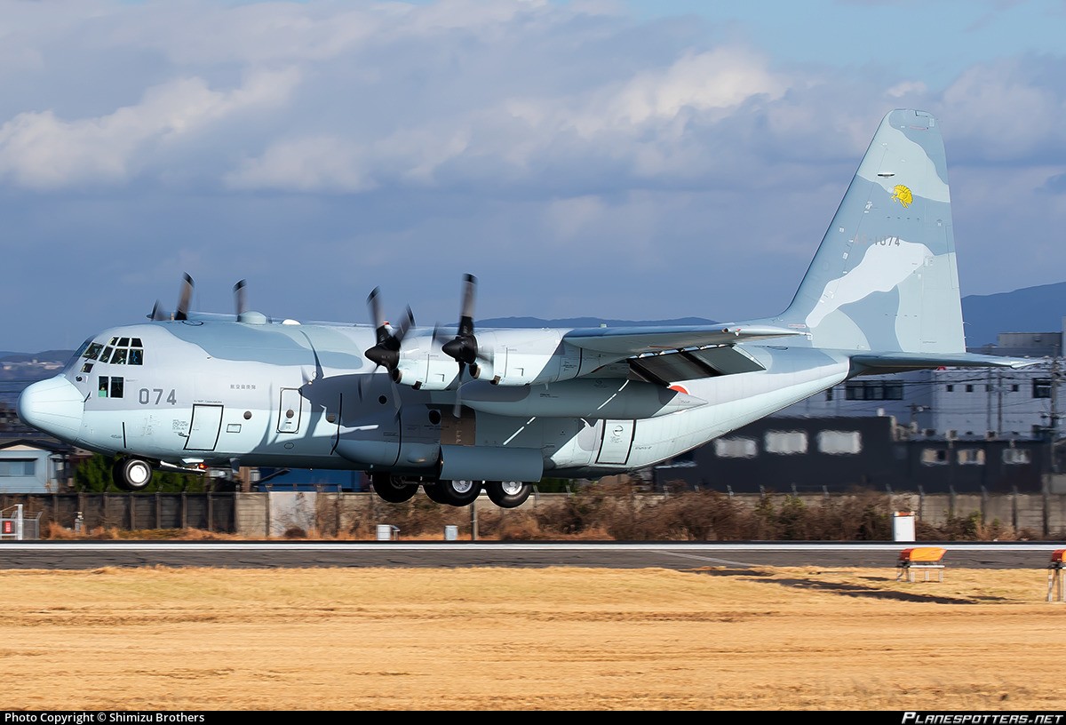 Máy bay vận tải C-130H Nhật Bản lần đầu tiên tham gia tập trận chung với Philippines. Máy bay vận tải C-130H Nhật Bản lần đầu tiên tham gia tập trận chung với Philippines.