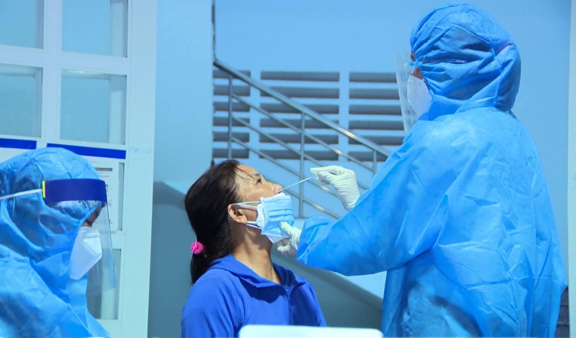 Covid-19 ở Việt Nam trưa 4/7: Ca mắc mới không ngừng tăng, Covid-19 ở Việt Nam trưa 4/7: Ca mắc mới không ngừng tăng,