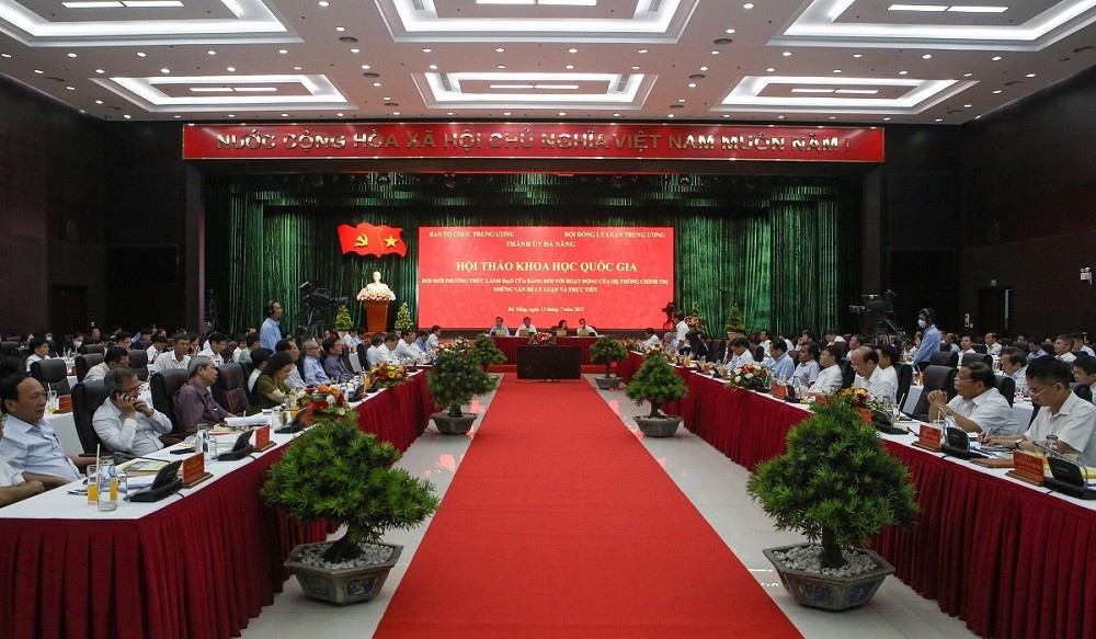 Toàn cảnh Hội thảo khoa học quốc gia “Đổi mới phương thức lãnh đạo của Đảng đối với hoạt động của hệ thống chính trị - những vấn đề lý luận và thực tiễn”