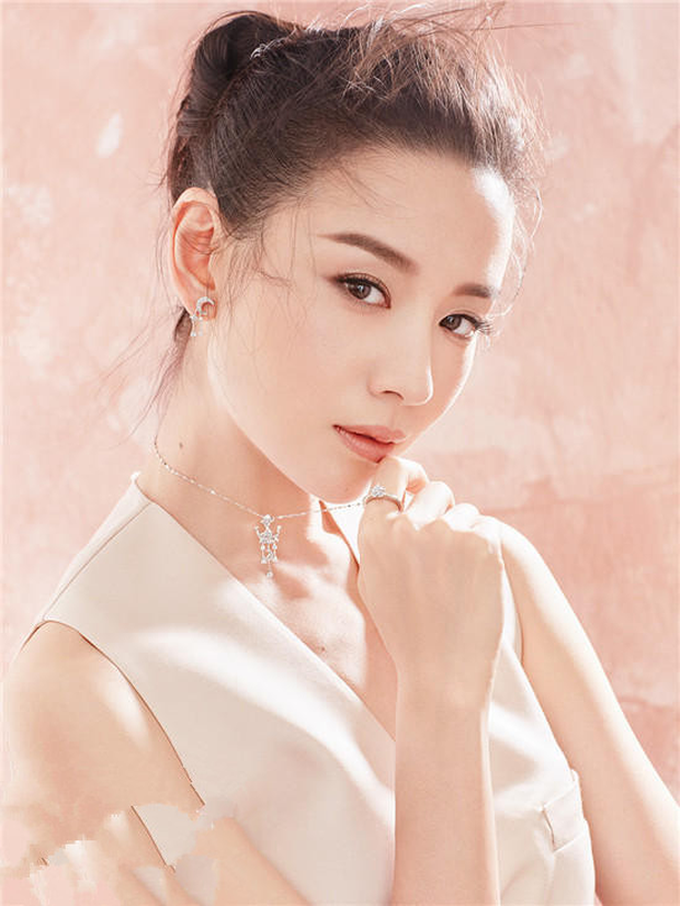 Chúc Anh Đài Đổng Khiết và chồng cũ sống thế nào sau vụ ly hôn ồn ào? - 2