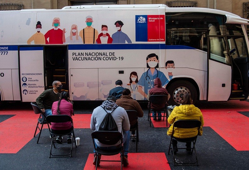 Vaccine Covid-19 cho trẻ em: Thái Lan xem xét tiêm cho trẻ em từ 3 tuổi, Chile nối lại tiêm chủng,