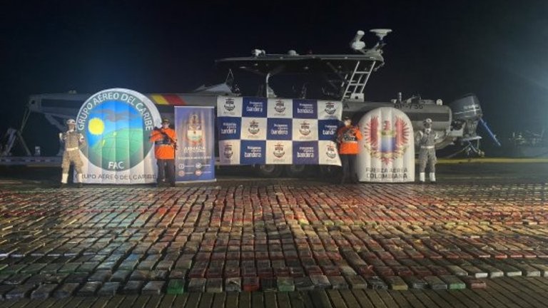 Colombia: Bất giữ lượng ma túy lớn nhất từ đầu năm Colombia: Bất giữ lượng ma túy lớn nhất từ đầu năm