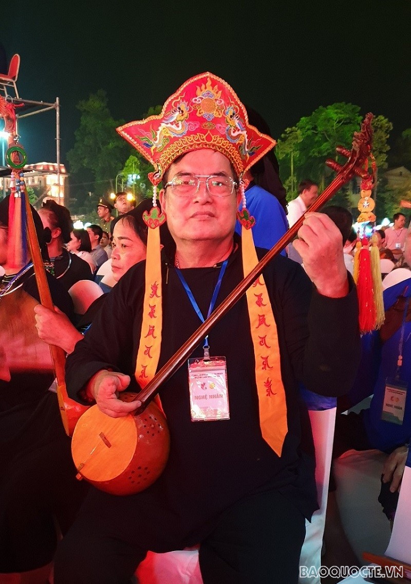 Nghệ nhân Then Nguyễn Văn Ngự (Hà Giang). (Ảnh: Vinh Hà)