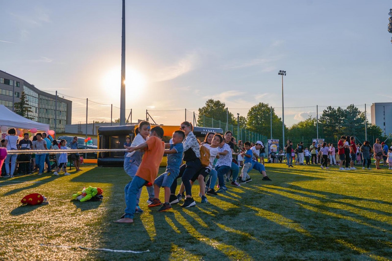 Vui đón Tết Trung thu do cộng đồng người Việt tại Hungary tổ chức