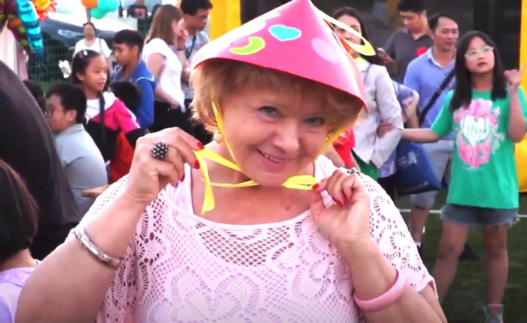 Vui đón Tết Trung thu do cộng đồng người Việt tại Hungary tổ chức